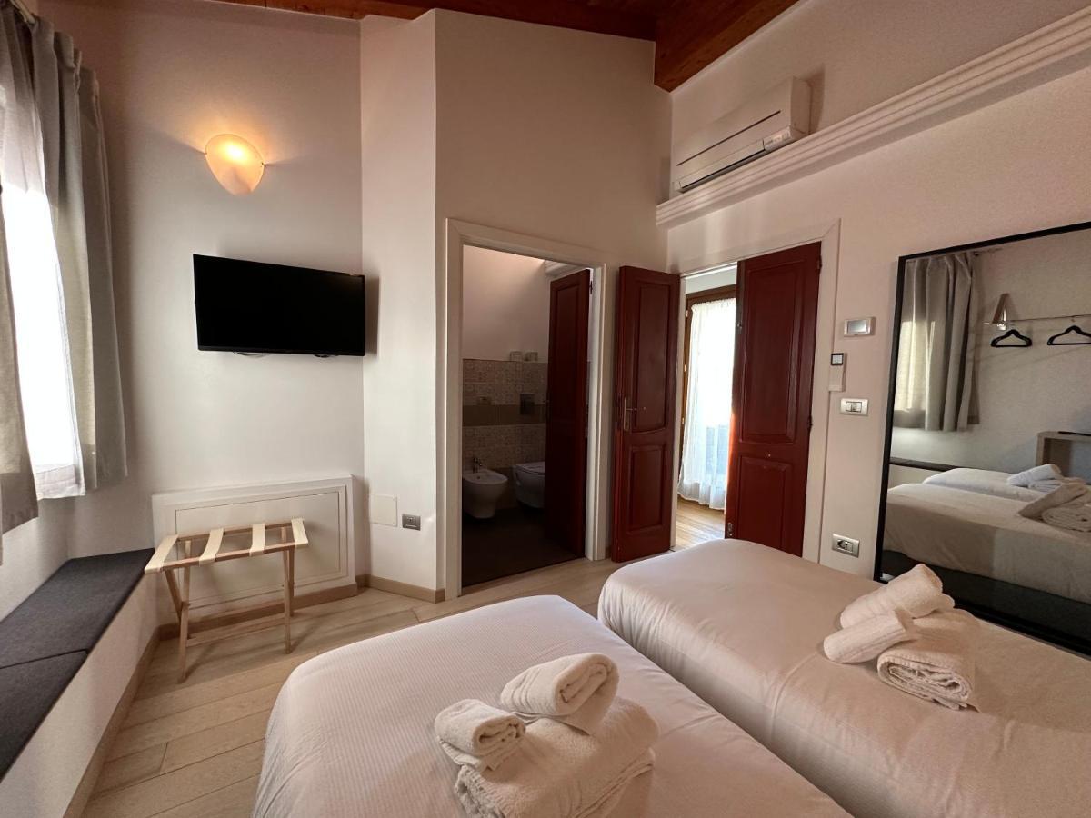 Ng Guest House Il Ris Sassari Buitenkant foto