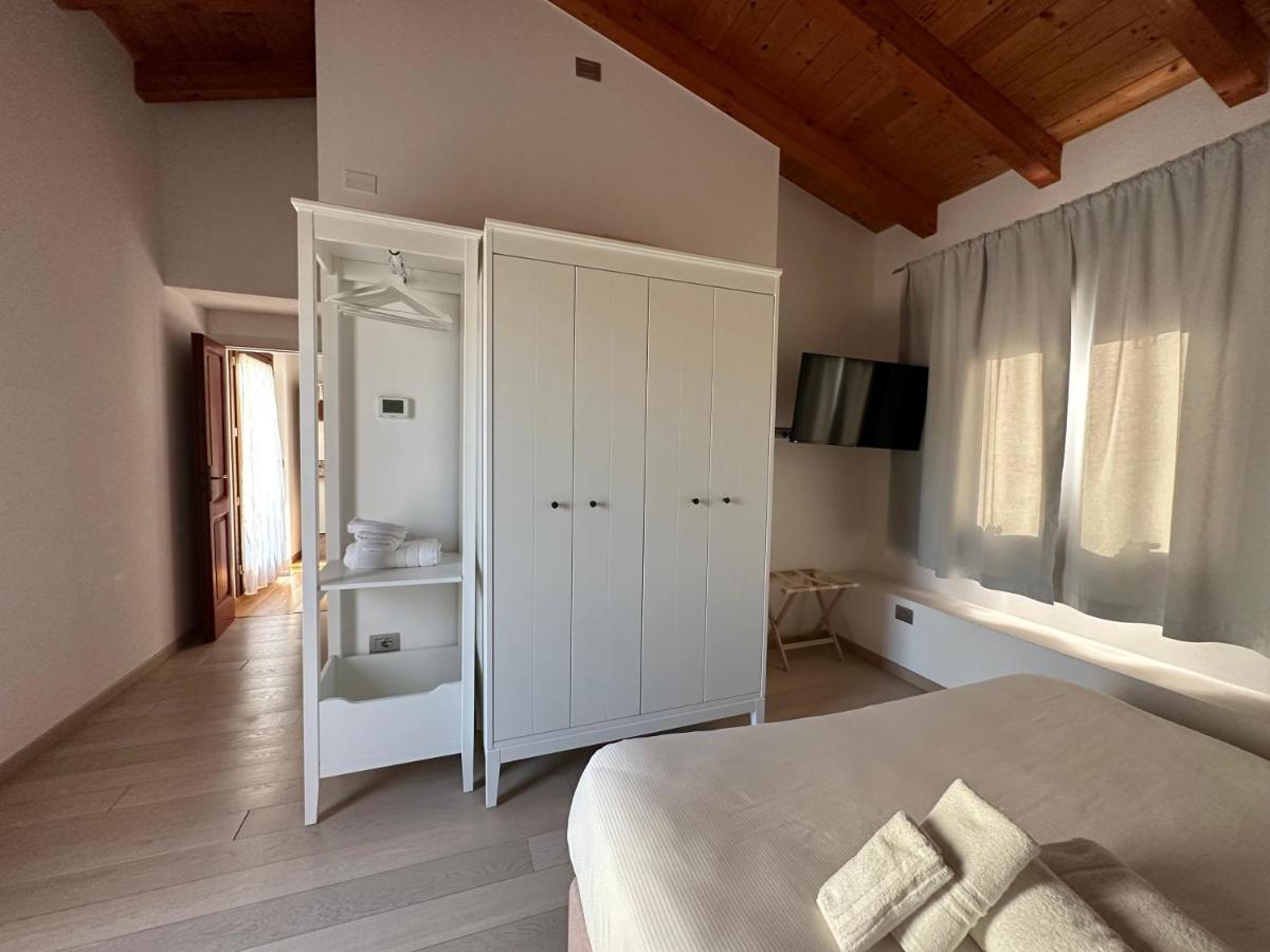 Ng Guest House Il Ris Sassari Buitenkant foto