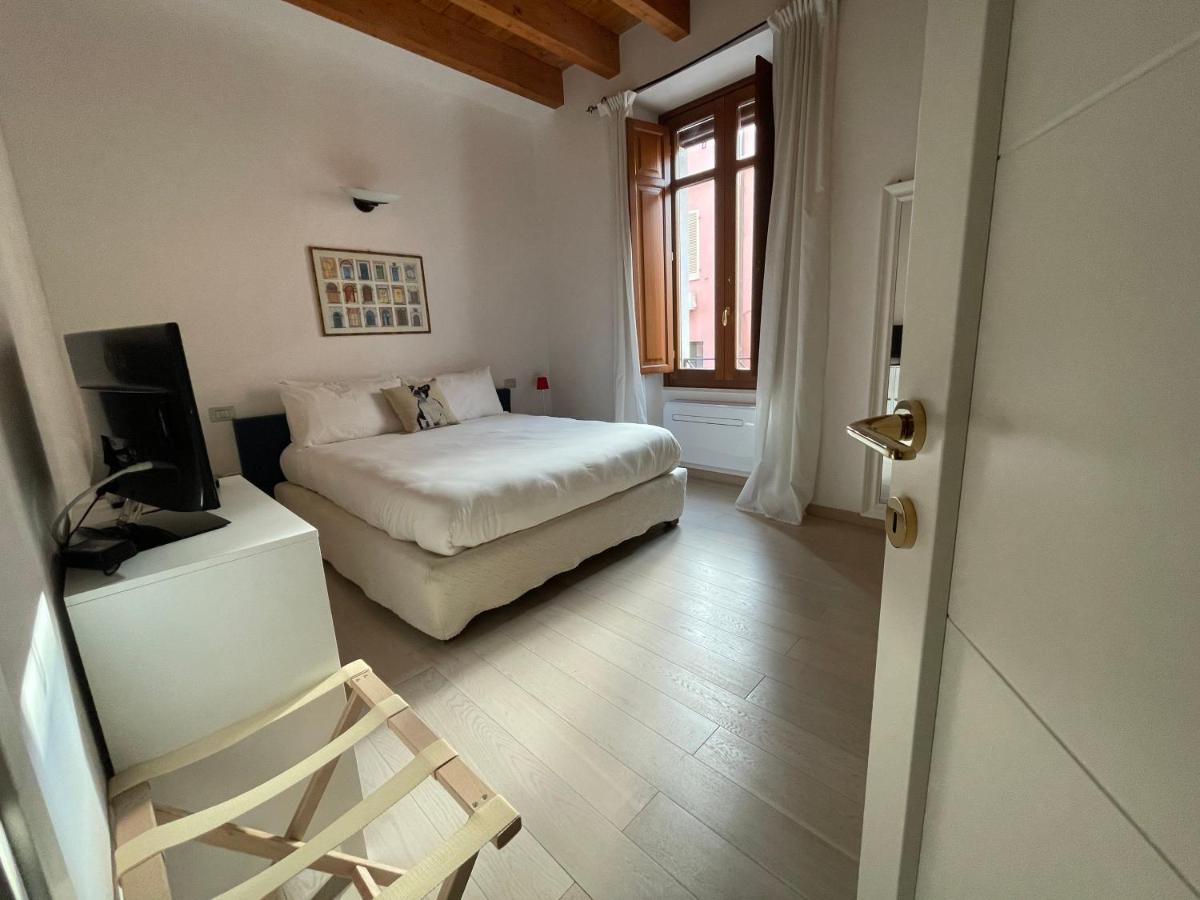 Ng Guest House Il Ris Sassari Buitenkant foto